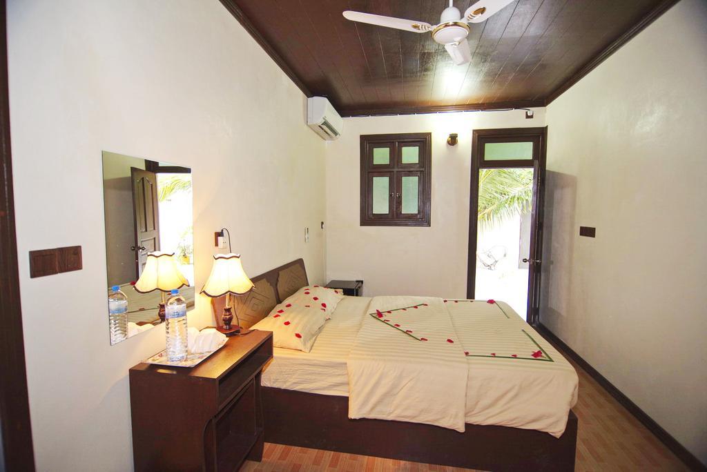 Kuri Beach View Inn Omadhoo Exteriér fotografie