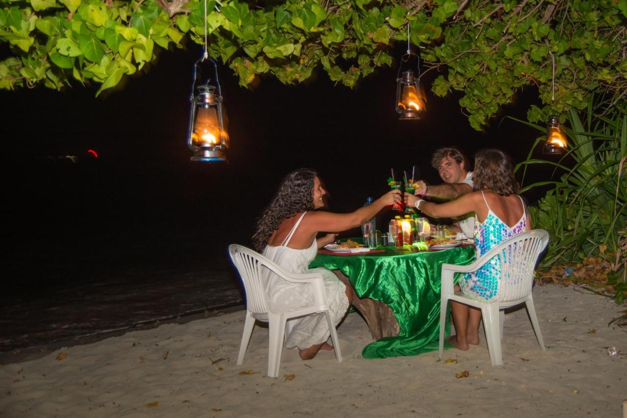 Kuri Beach View Inn Omadhoo Exteriér fotografie