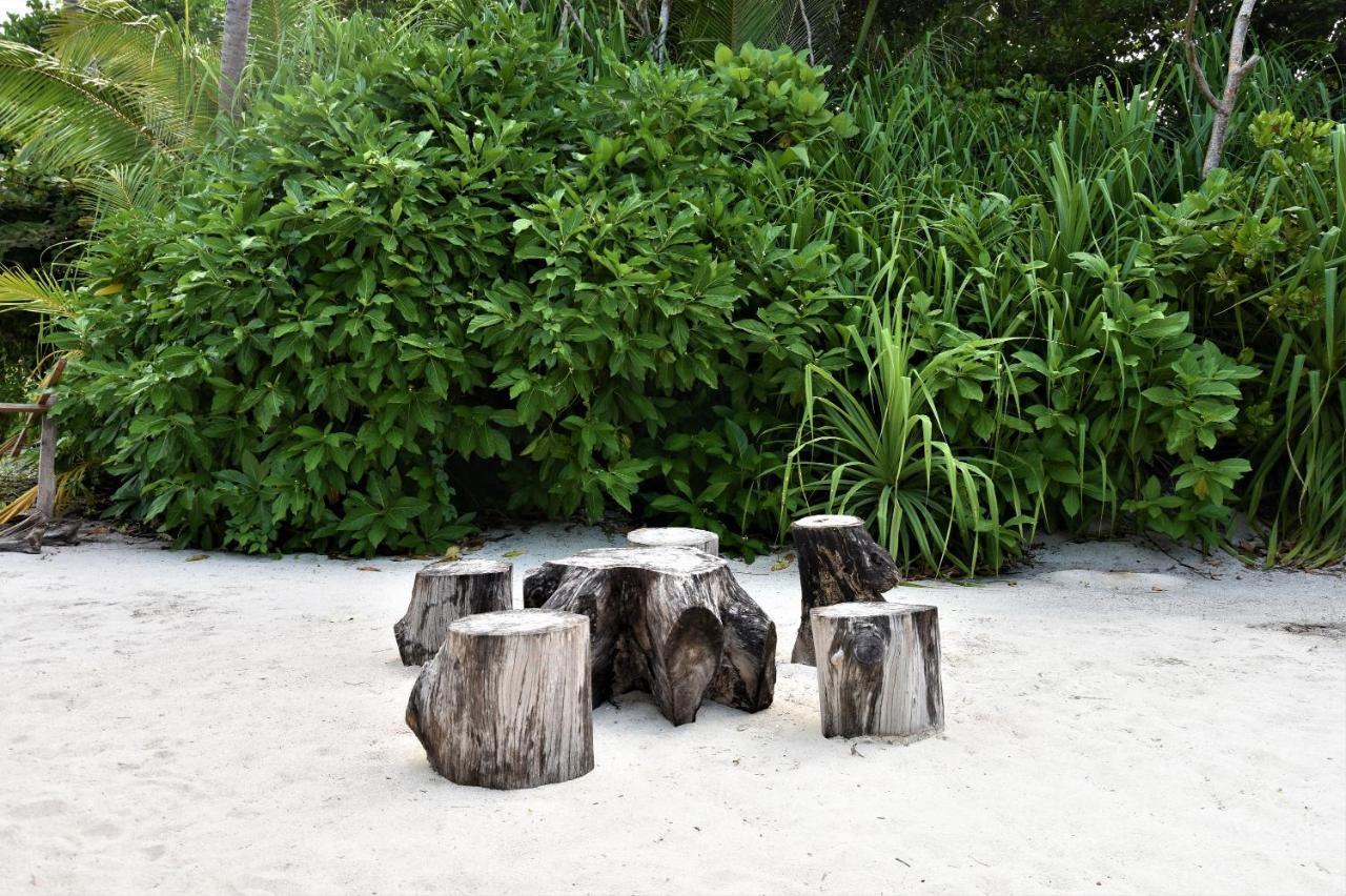 Kuri Beach View Inn Omadhoo Exteriér fotografie